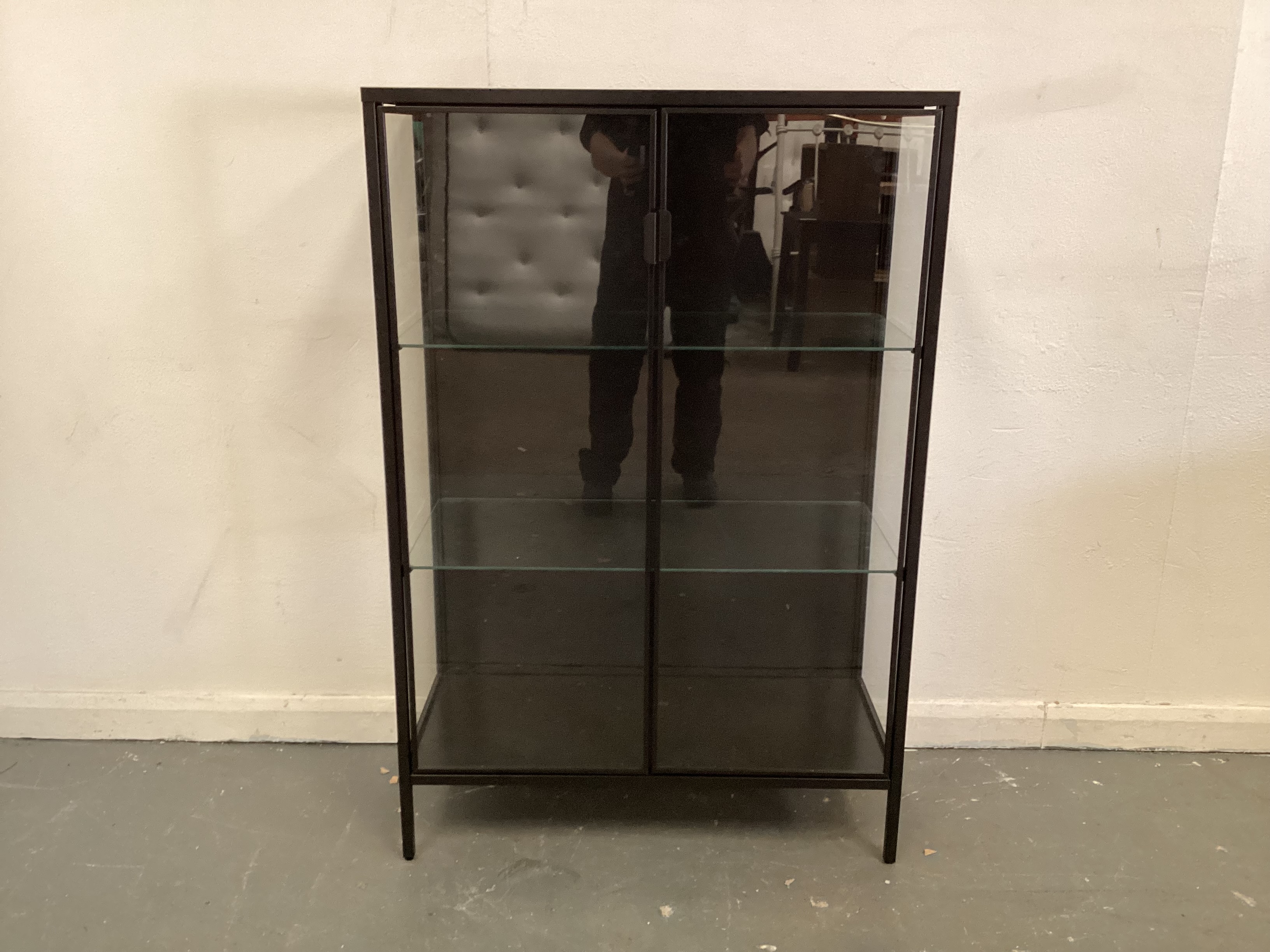 Black glass display unit 
